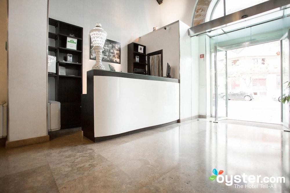 Hotel Ucciardhome
