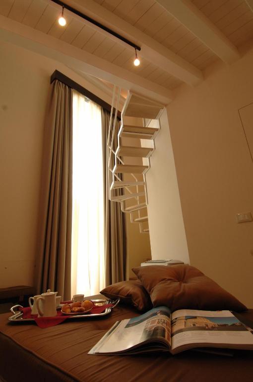 Ucciardhome Hotel