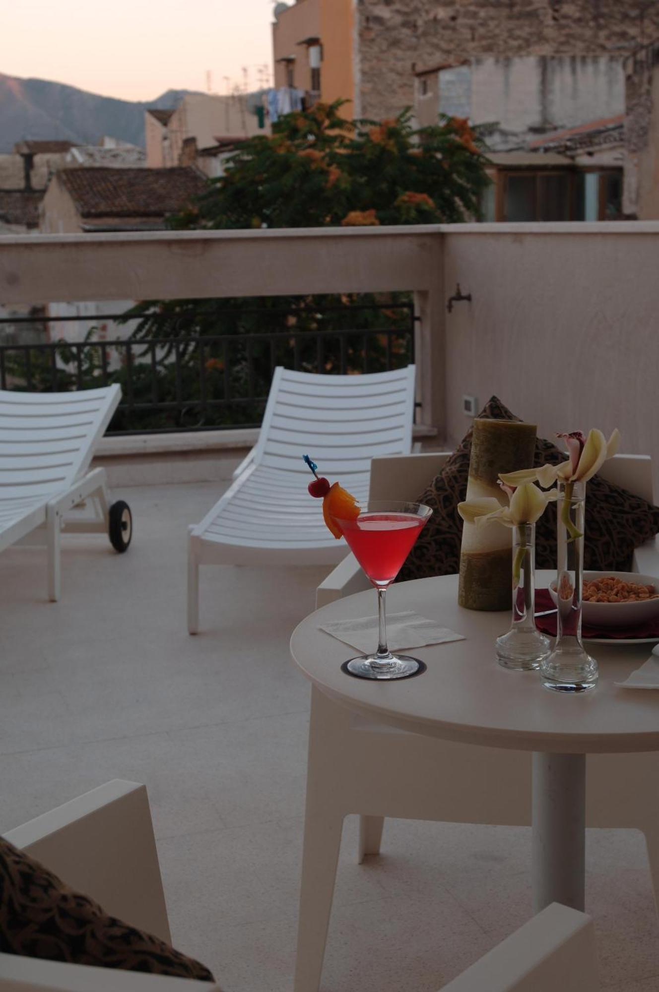 Hotel Ucciardhome 4*