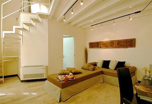 Ucciardhome